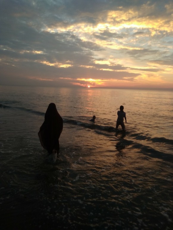 Detail Foto Pantai Di Sore Hari Nomer 37