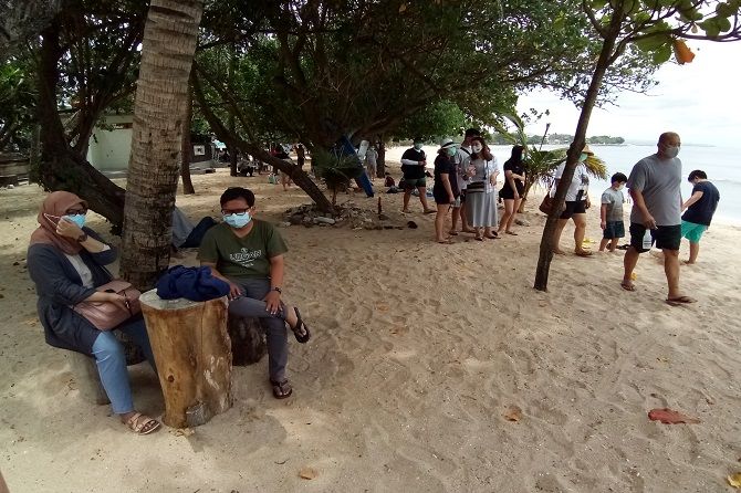 Detail Foto Pantai Di Sore Hari Nomer 43