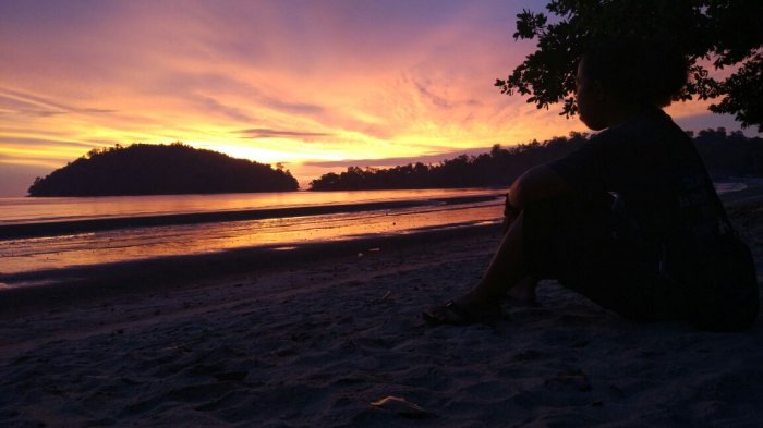 Detail Foto Pantai Di Sore Hari Nomer 48