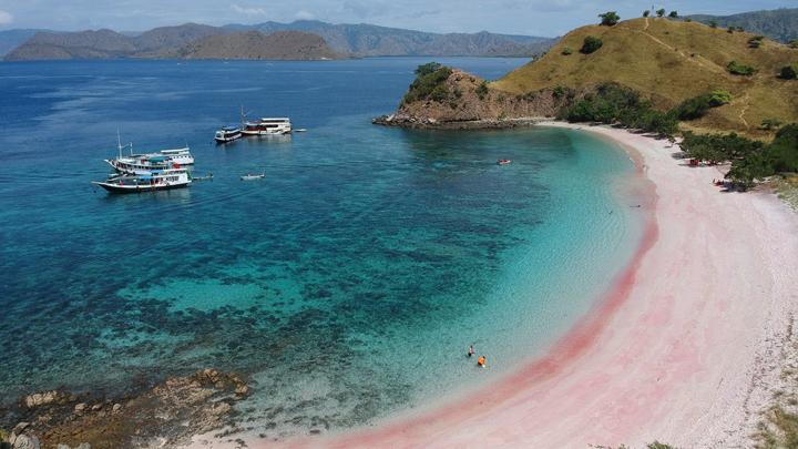 Detail Foto Pantai Indonesia Nomer 25