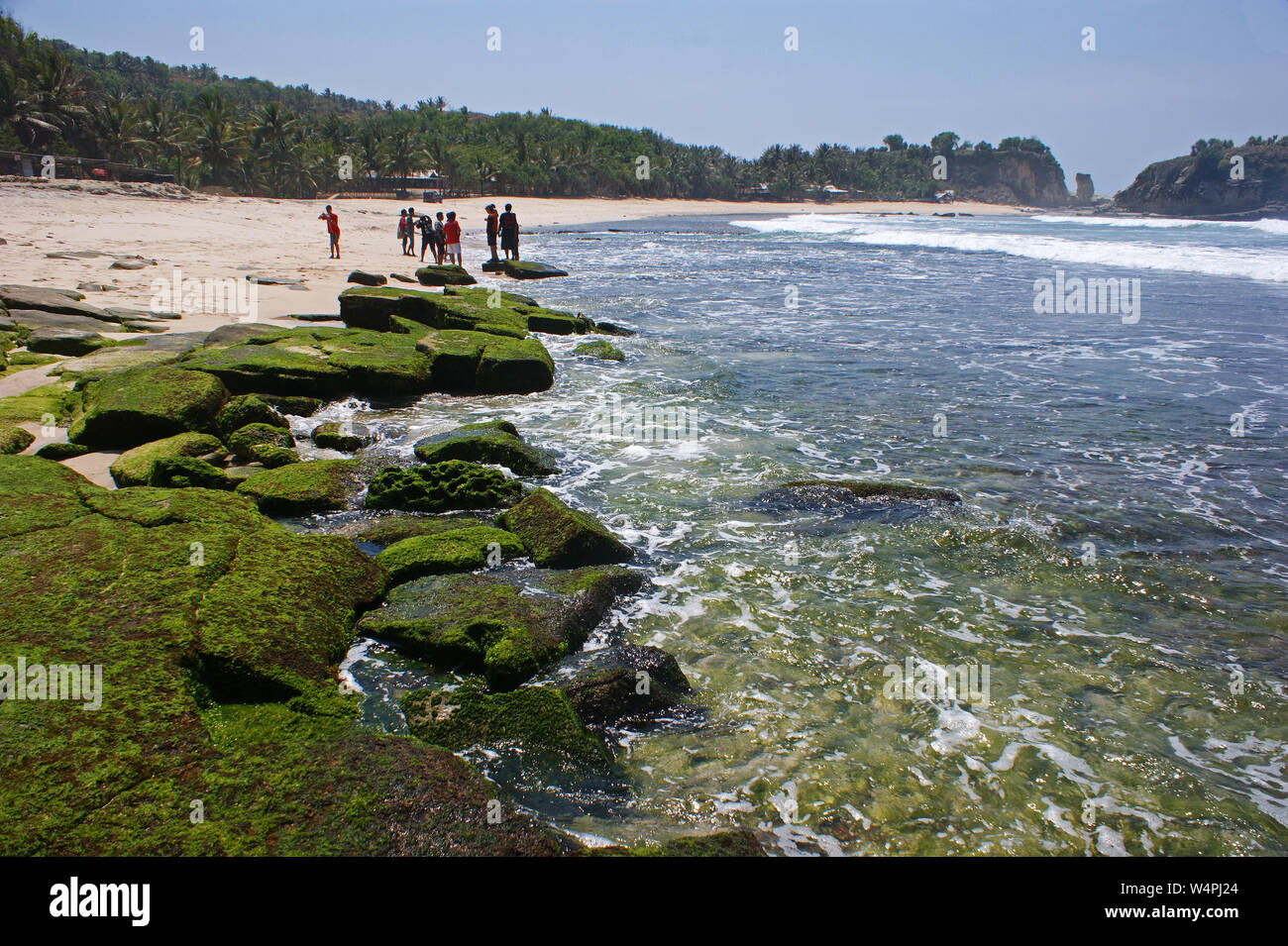 Detail Foto Pantai Klayar Nomer 47