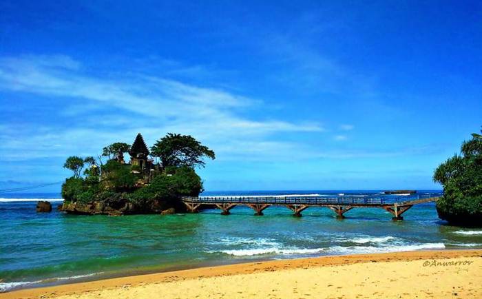 Detail Foto Pantai Malang Nomer 11