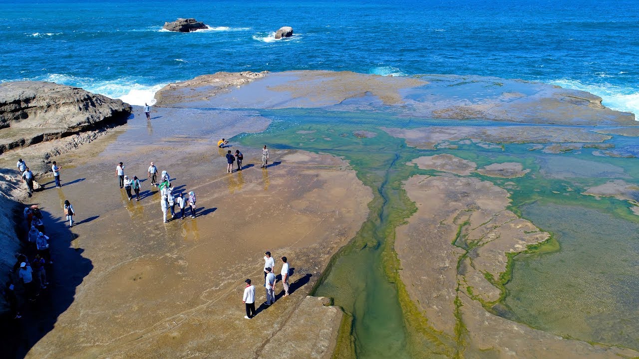 Detail Foto Pantai Pacitan Nomer 33