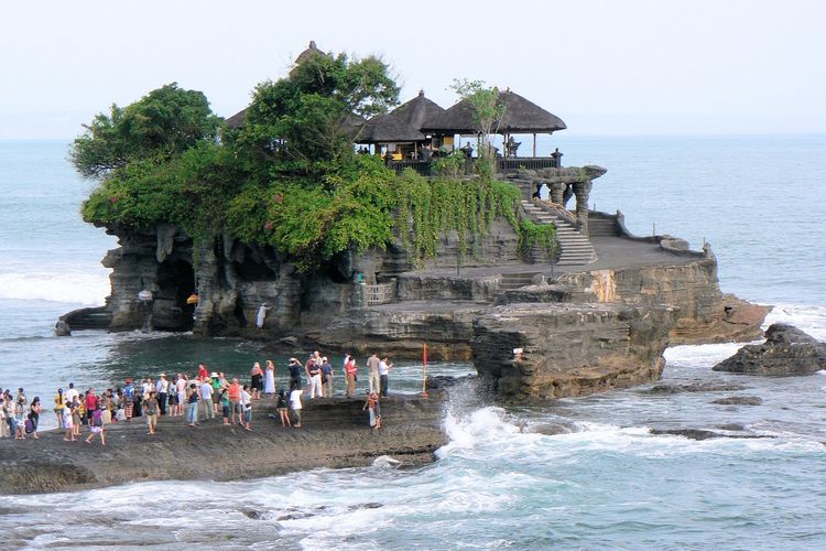 Detail Foto Pantai Pandawa Bali Nomer 13