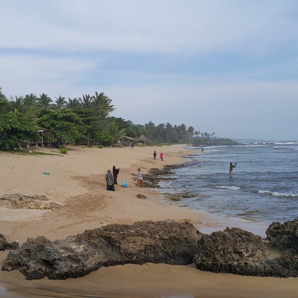 Detail Foto Pantai Pasir Putih Nomer 26