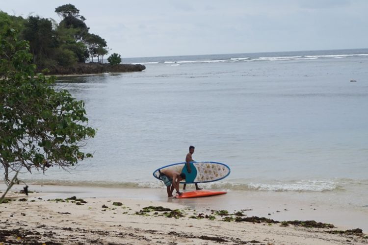 Detail Foto Pantai Plengkung Banyuwangi Nomer 3