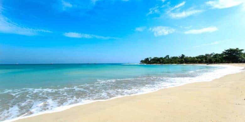 Detail Foto Pantai Tanjung Lesung Nomer 20