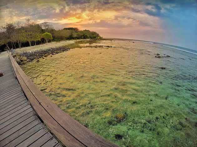 Detail Foto Pantai Tanjung Lesung Nomer 32