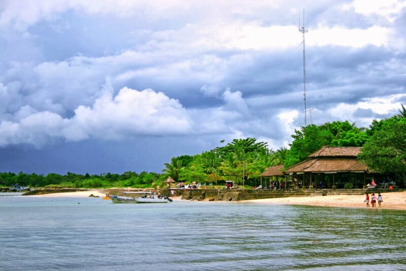 Detail Foto Pantai Tanjung Lesung Nomer 50