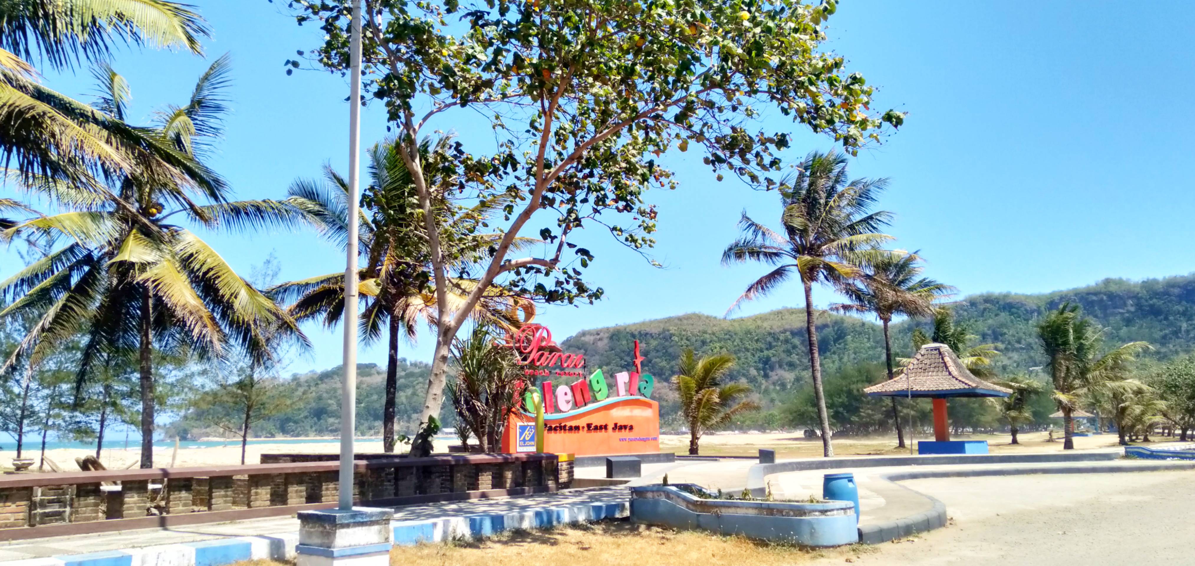 Detail Foto Pantai Teleng Ria Pacitan Nomer 14