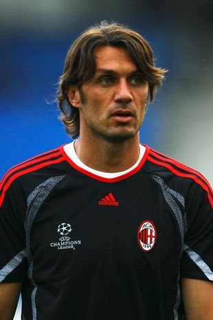 Detail Foto Paolo Maldini Nomer 24