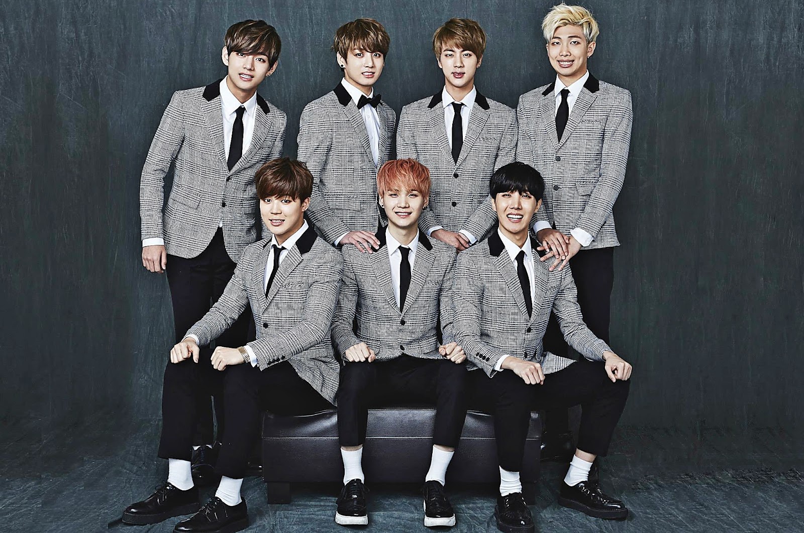 Detail Foto Para Member Bts Nomer 15