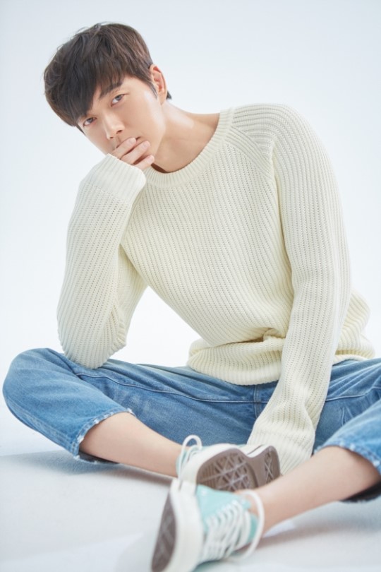 Detail Foto Park Hae Jin Nomer 53