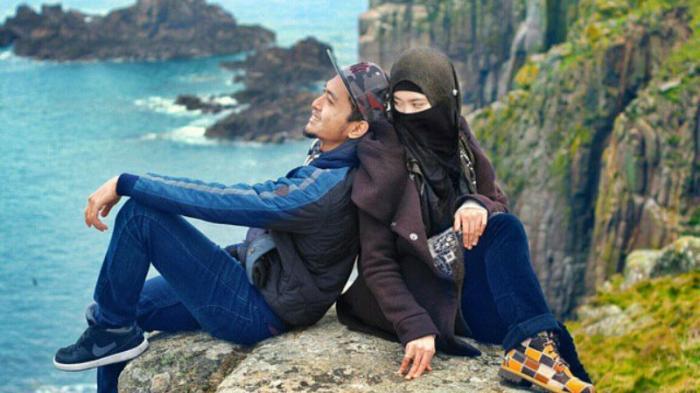 Detail Foto Pasangan Berhijab Nomer 33