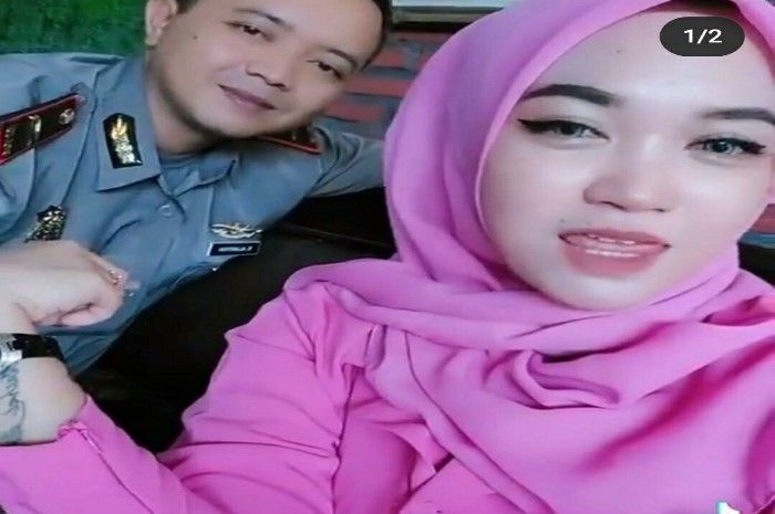 Detail Foto Pasangan Polisi Nomer 49