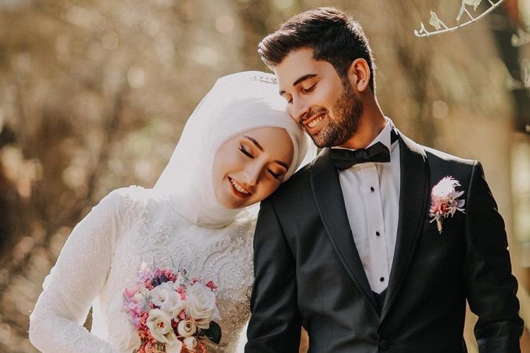 Detail Foto Pasangan Romantis Islami Nomer 16