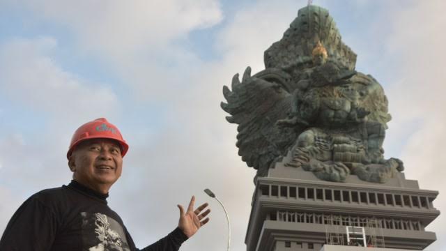 Detail Foto Patung Garuda Wisnu Kencana Nomer 27