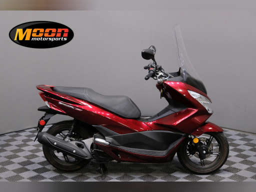 Detail Foto Pcx Honda Nomer 34