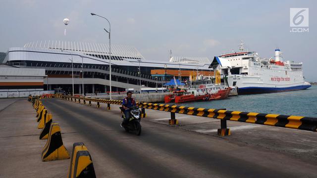 Detail Foto Pelabuhan Merak Nomer 5