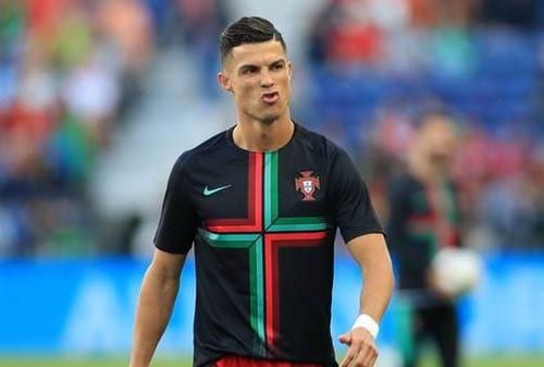 Detail Foto Pemain Bola Ronaldo Nomer 29