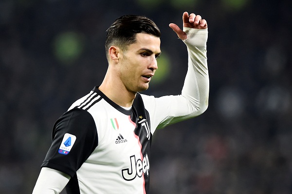 Detail Foto Pemain Bola Ronaldo Nomer 30