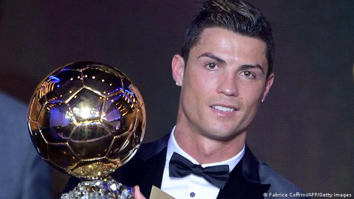 Detail Foto Pemain Bola Ronaldo Nomer 40