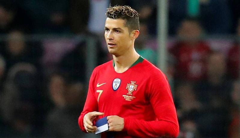 Detail Foto Pemain Bola Ronaldo Nomer 53