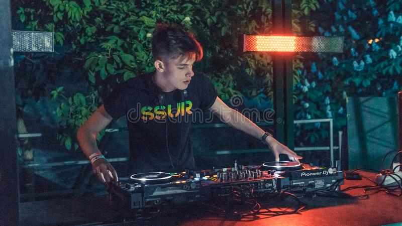 Detail Foto Pemain Dj Nomer 42