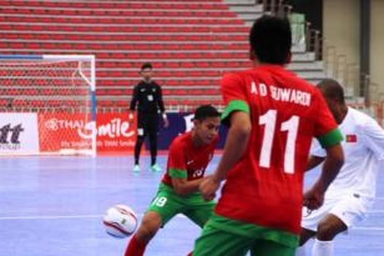 Detail Foto Pemain Futsal Indonesia Nomer 39