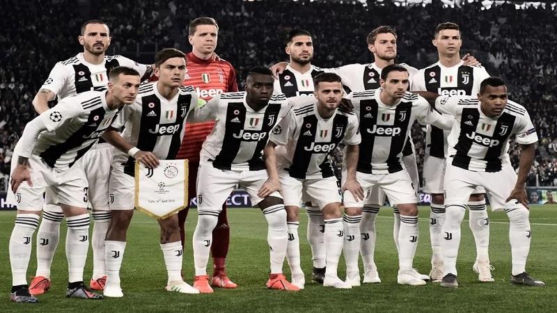 Detail Foto Pemain Juventus Nomer 25