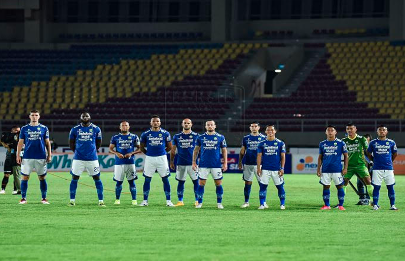 Detail Foto Pemain Persib Terbaru Nomer 42