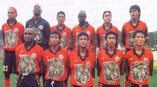 Detail Foto Pemain Persija 2015 Nomer 32