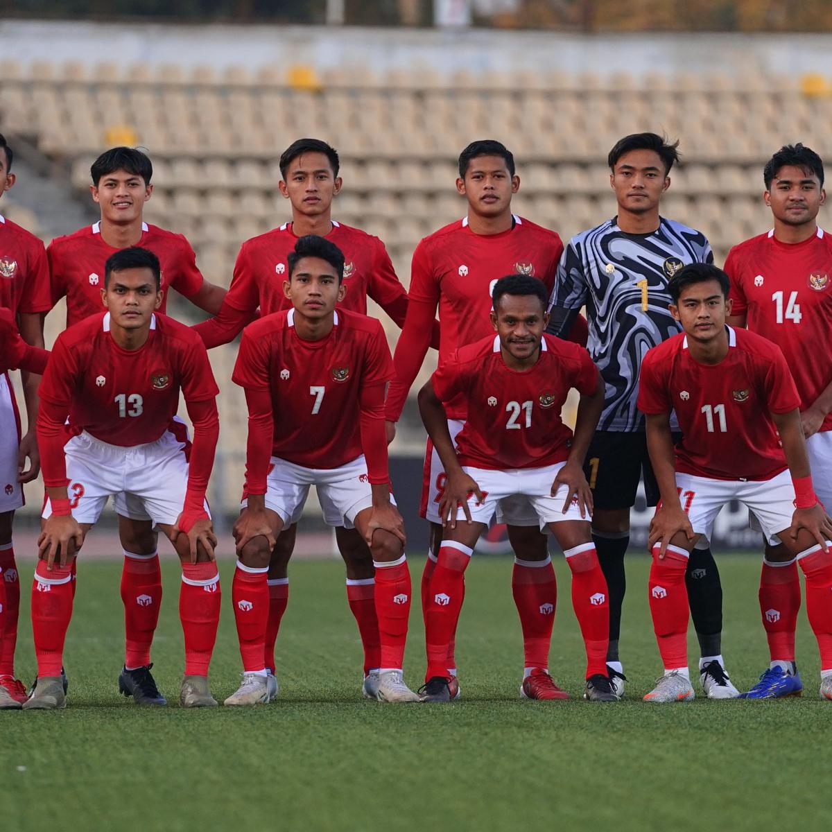 Detail Foto Pemain Sepak Bola Indonesia Nomer 30