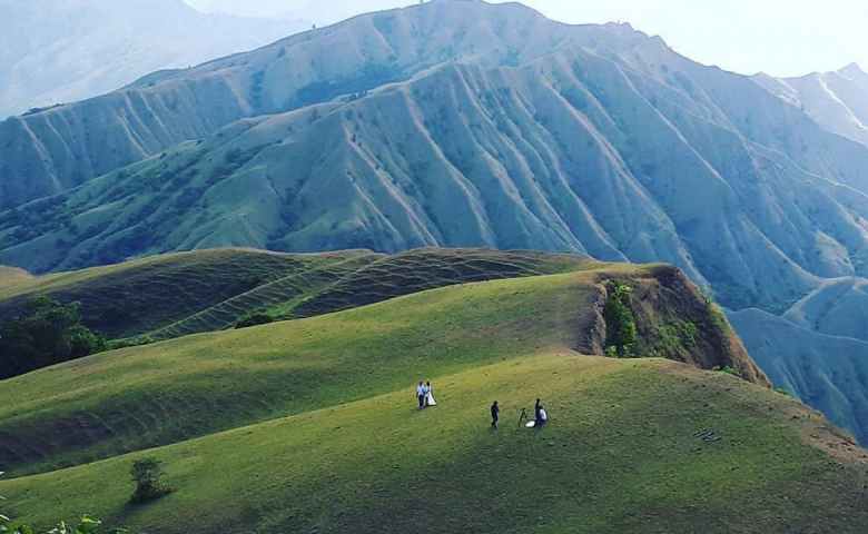 Detail Foto Pemandangan Alam Gunung Nomer 46