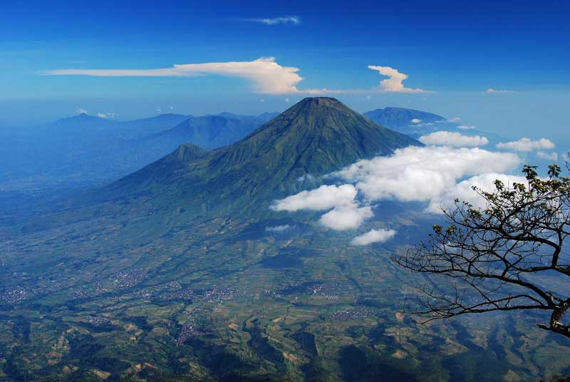 Detail Foto Pemandangan Alam Gunung Nomer 8