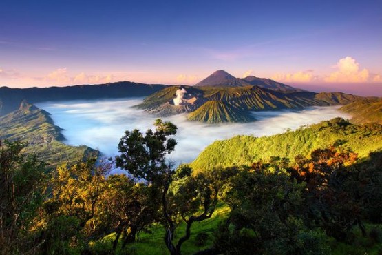 Detail Foto Pemandangan Alam Gunung Nomer 10