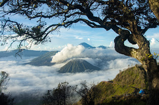 Detail Foto Pemandangan Alam Keren Nomer 10