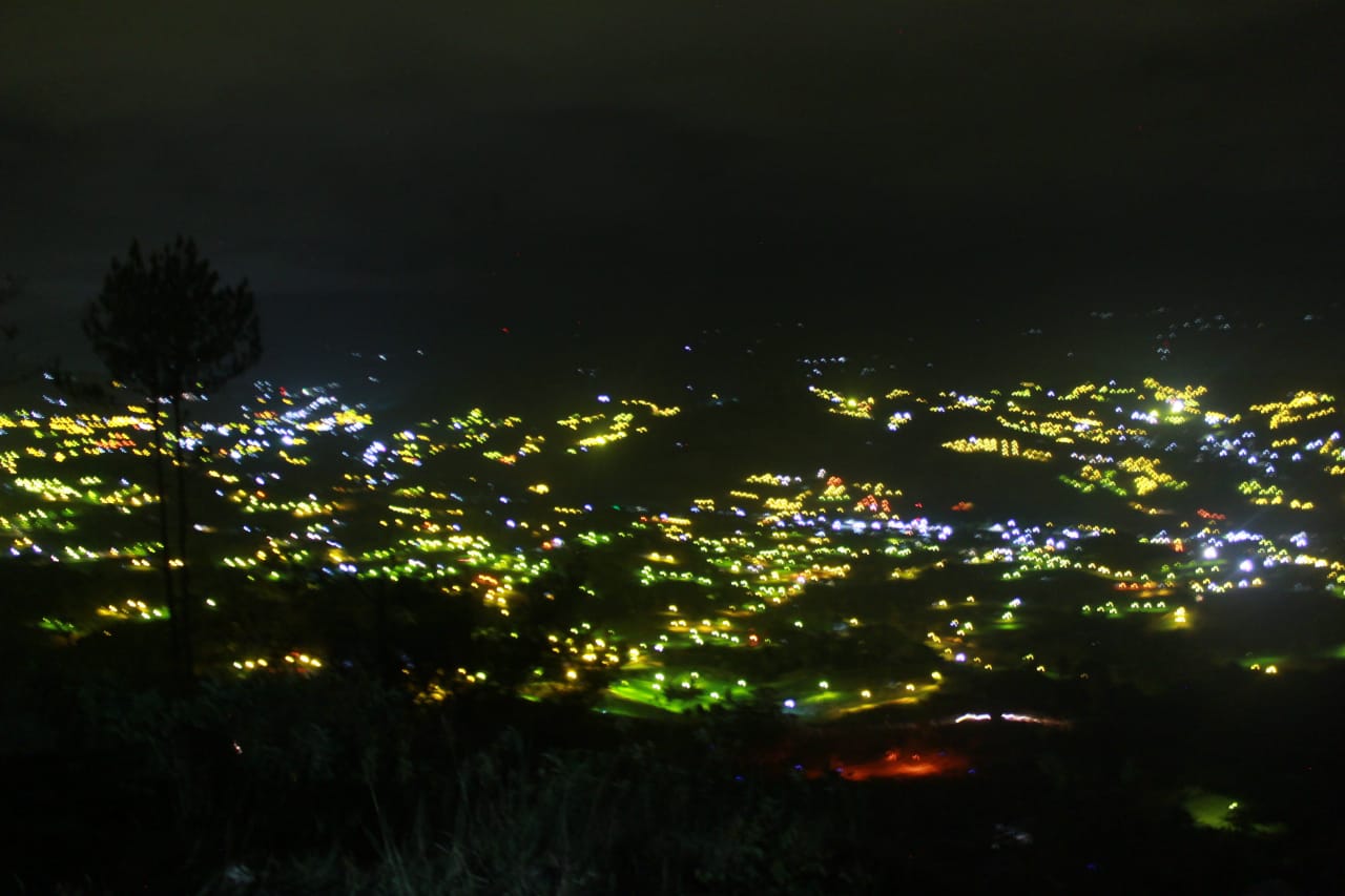 Detail Foto Pemandangan Alam Malam Hari Nomer 26