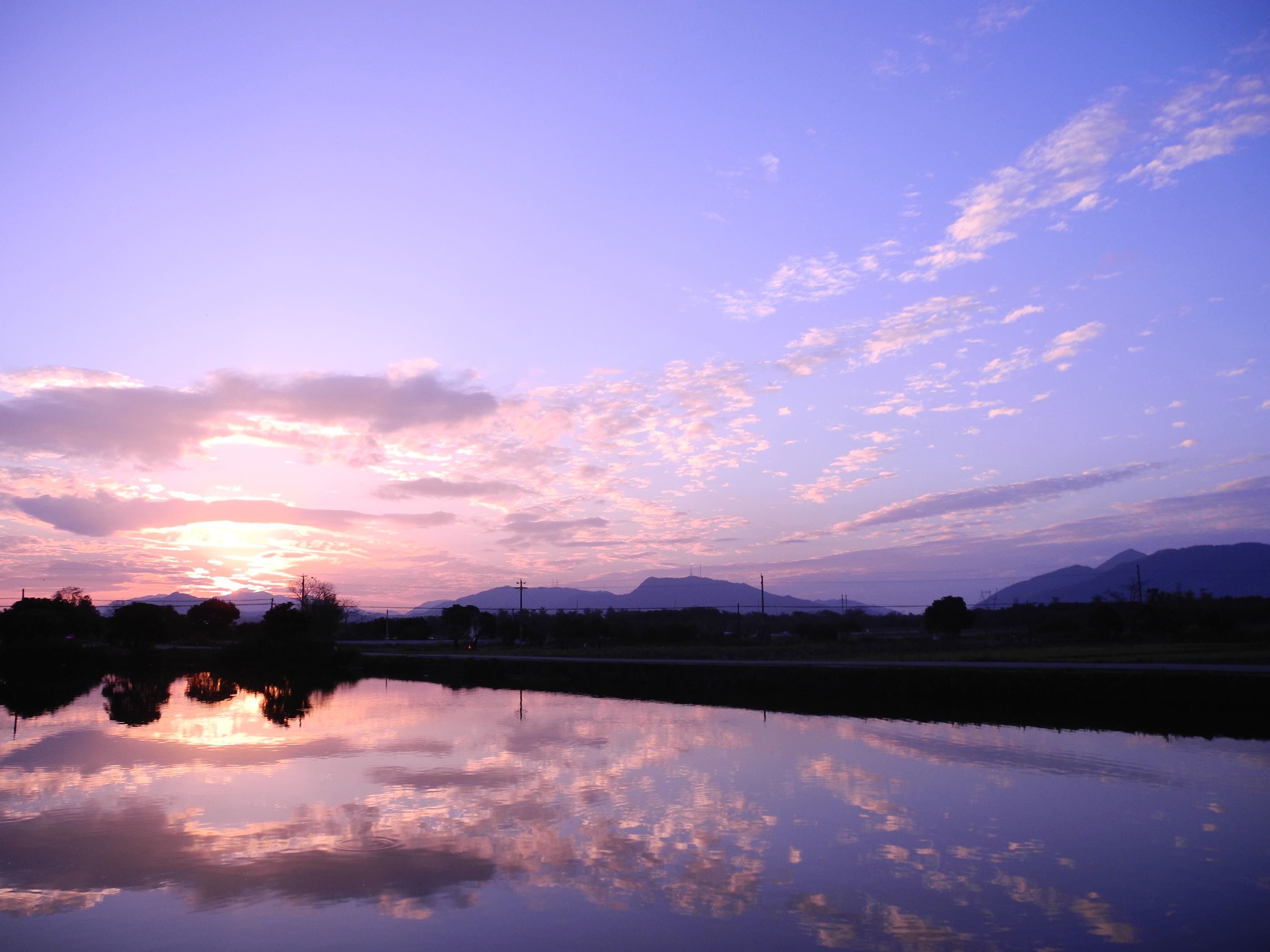 Detail Foto Pemandangan Awan Nomer 20