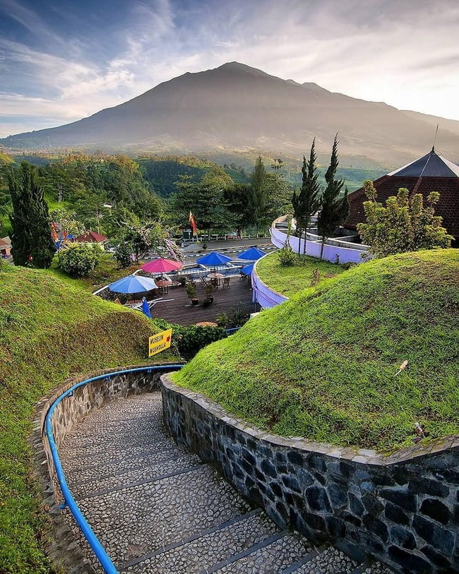 Detail Foto Pemandangan Gunung Nomer 22