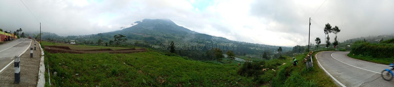 Detail Foto Pemandangan Gunung Nomer 40