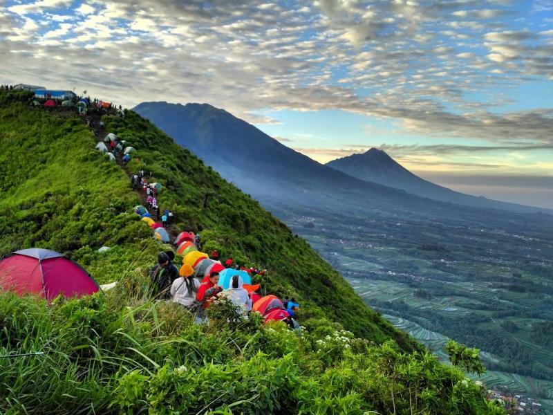 Detail Foto Pemandangan Gunung Yang Indah Nomer 14