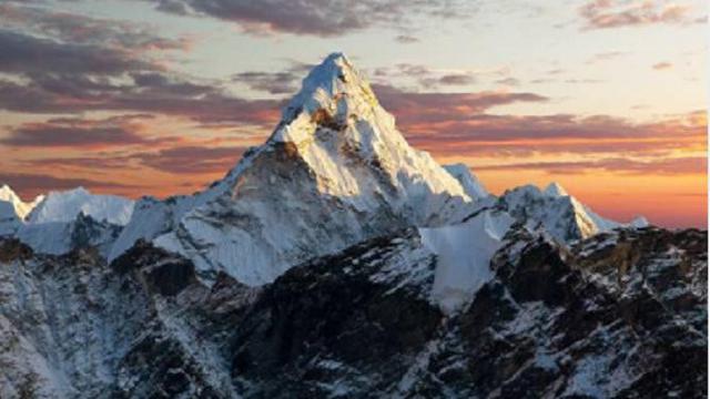 Detail Foto Pemandangan Gunung Yang Indah Nomer 36