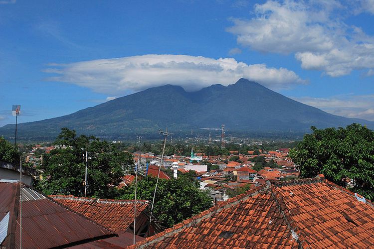 Detail Foto Pemandangan Gunung Yang Indah Nomer 47