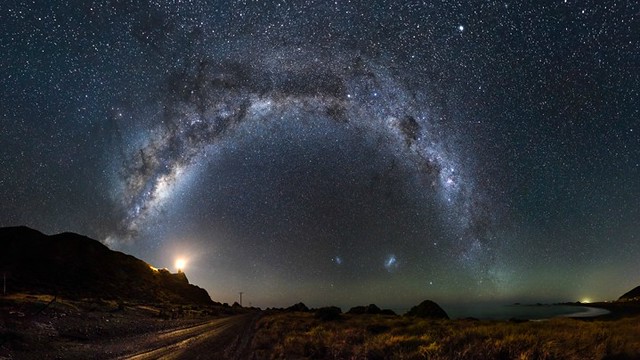 Detail Foto Pemandangan Langit Malam Yang Indah Nomer 2