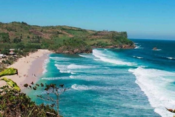 Detail Foto Pemandangan Pantai Yang Indah Nomer 25