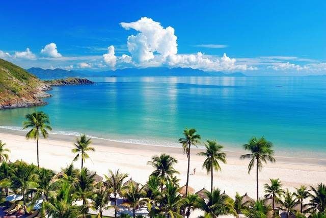 Detail Foto Pemandangan Pantai Yang Indah Nomer 29