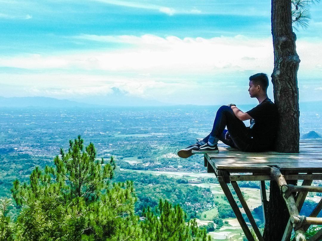 Detail Foto Pemandangan Puncak Nomer 10