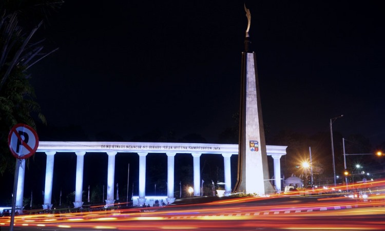 Detail Foto Pemandangan Puncak Bogor Malam Hari Nomer 22