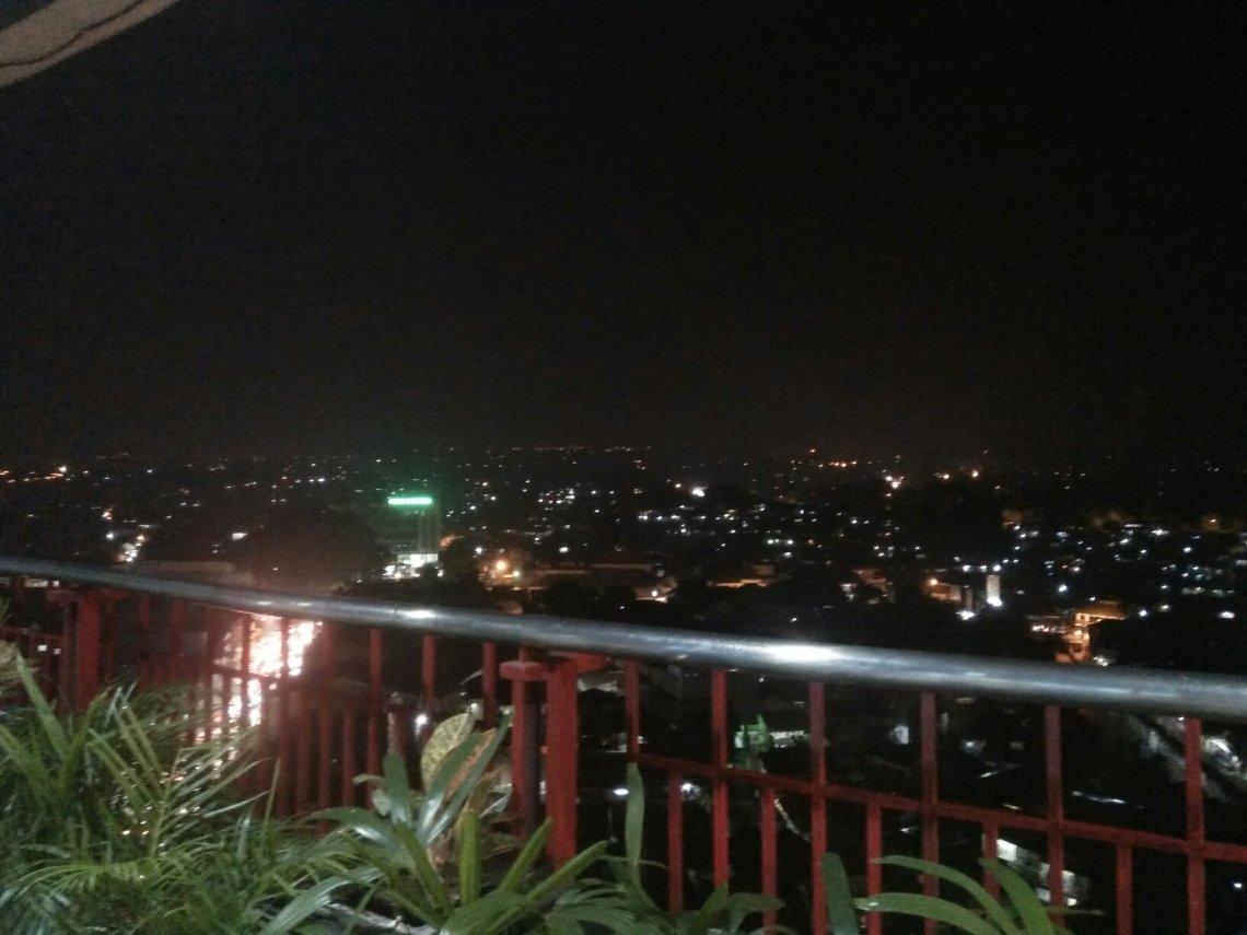 Detail Foto Pemandangan Puncak Bogor Malam Hari Nomer 6